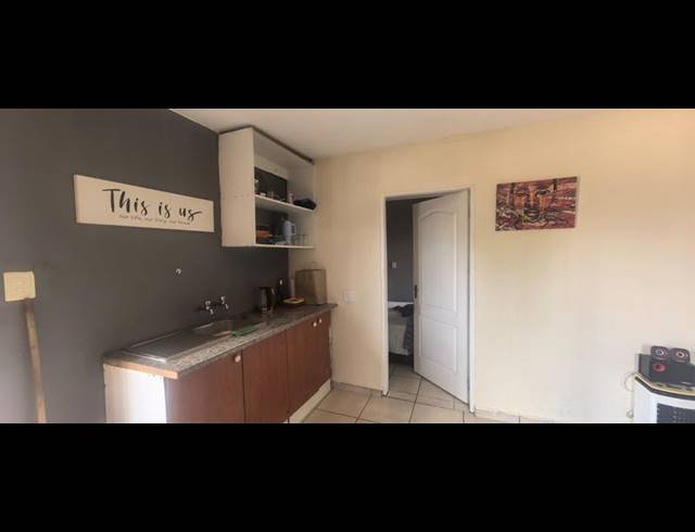 1 BEDROOM PROPERTY TO RENT IN PROTEA GLEN